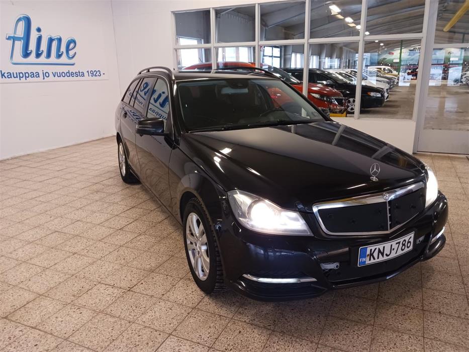 MERCEDES-BENZ C 2013