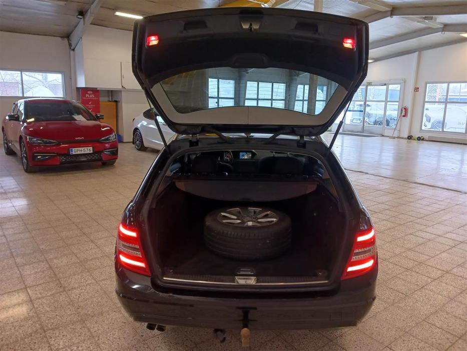 MERCEDES-BENZ C 2013