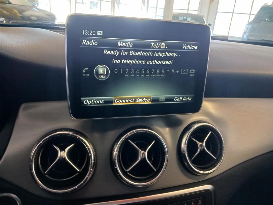 MERCEDES-BENZ CLA 2016