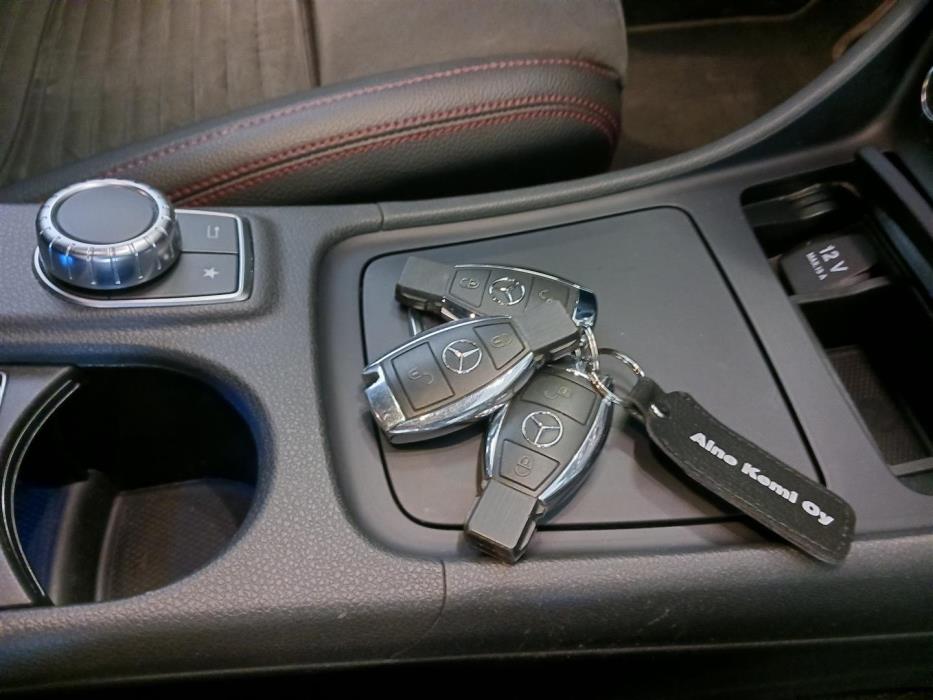 MERCEDES-BENZ CLA 2016
