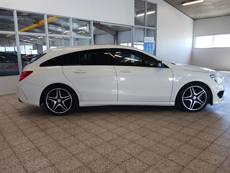 MERCEDES-BENZ CLA 2016