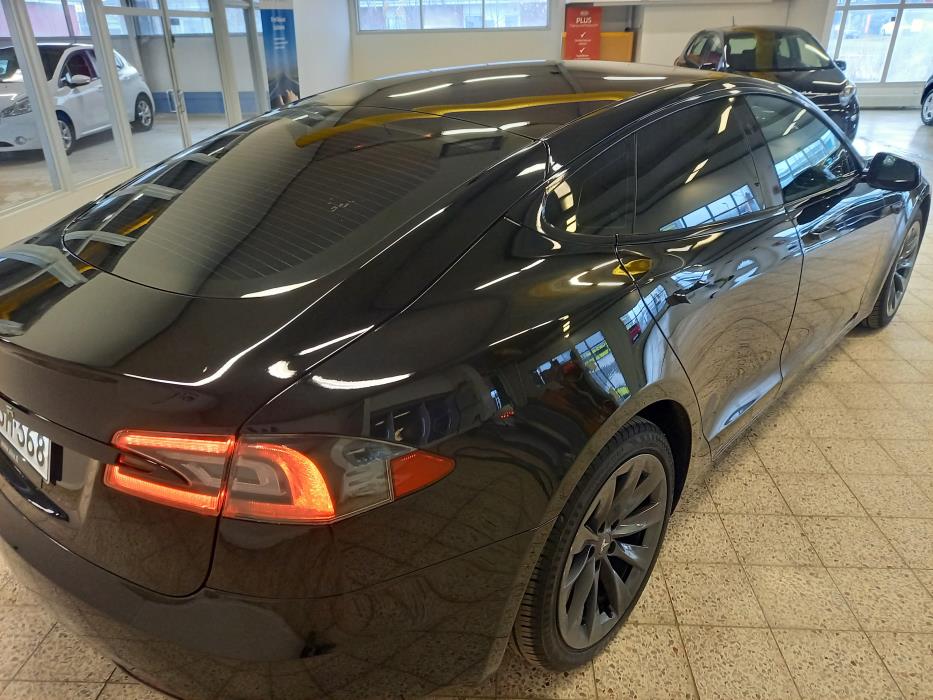 TESLA MODEL S 2017