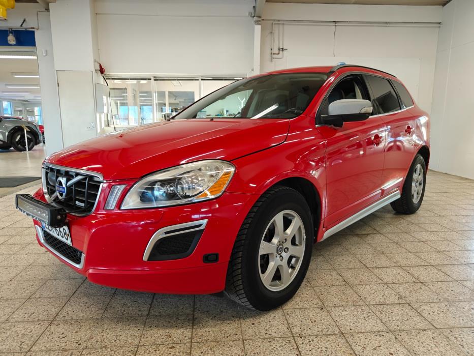VOLVO XC60 2011