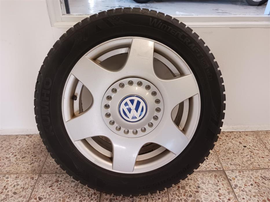 VOLKSWAGEN New Beetle 1999