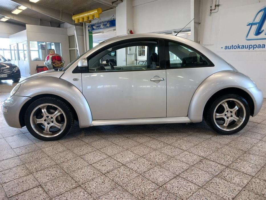 VOLKSWAGEN New Beetle 1999