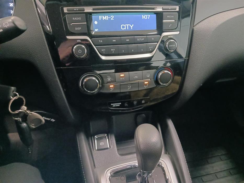 NISSAN QASHQAI 2016