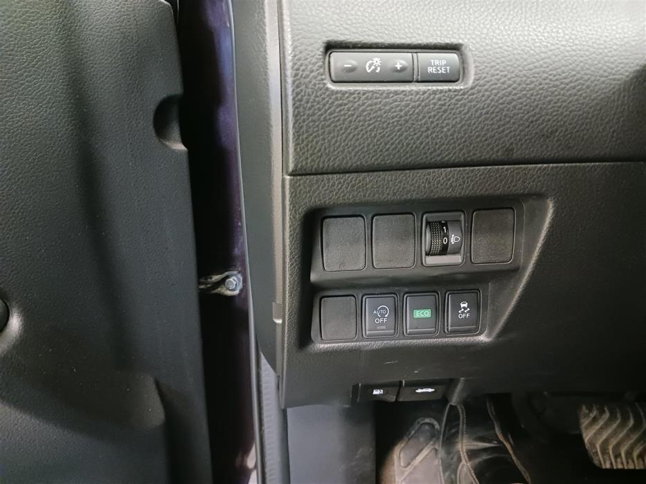 NISSAN QASHQAI 2016