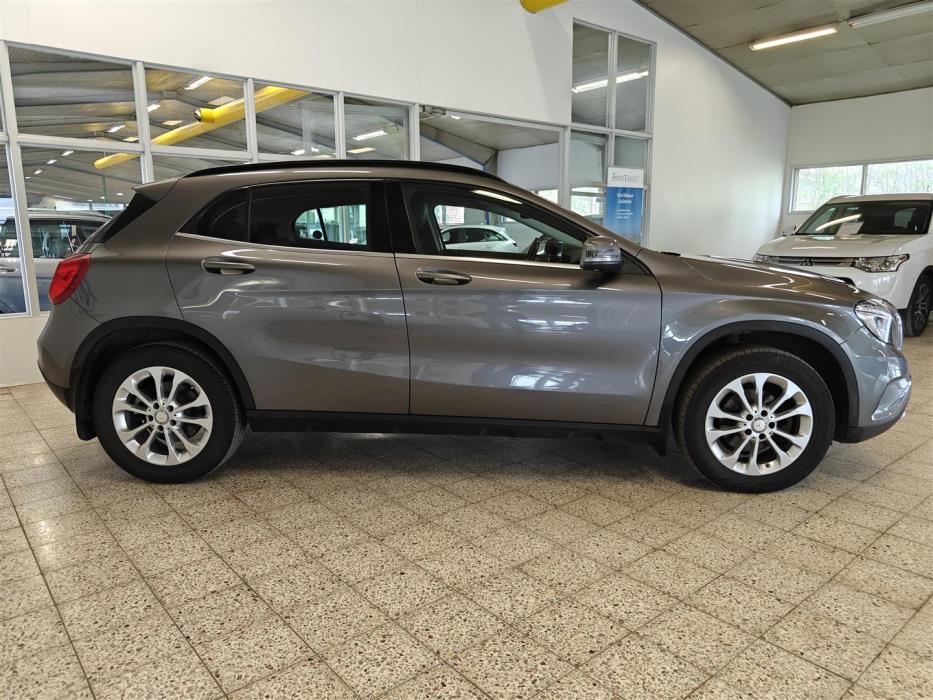 Mercedes-Benz GLA 2017