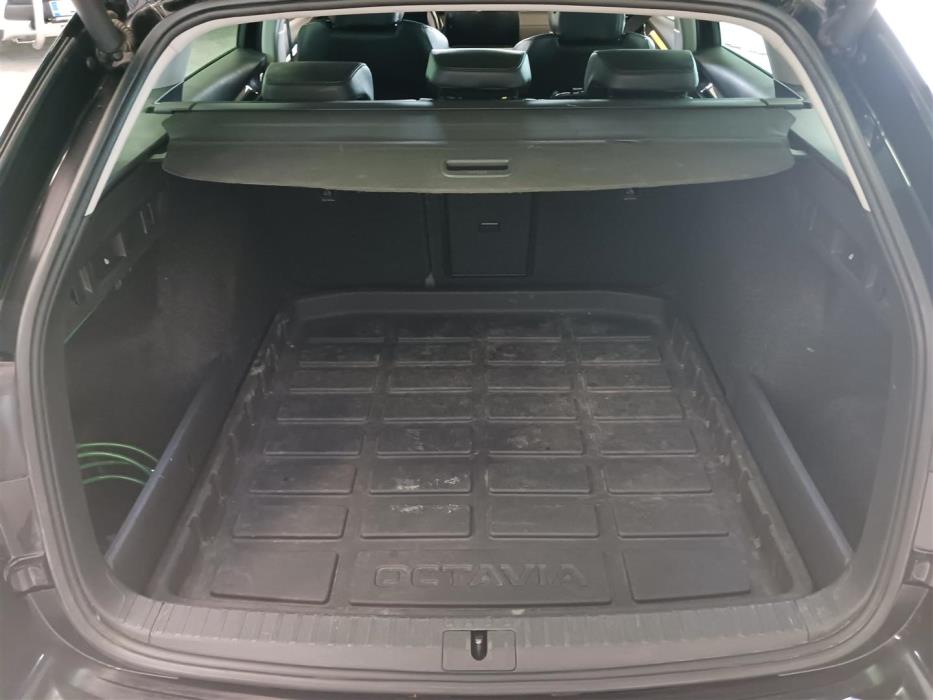 SKODA OCTAVIA 2021