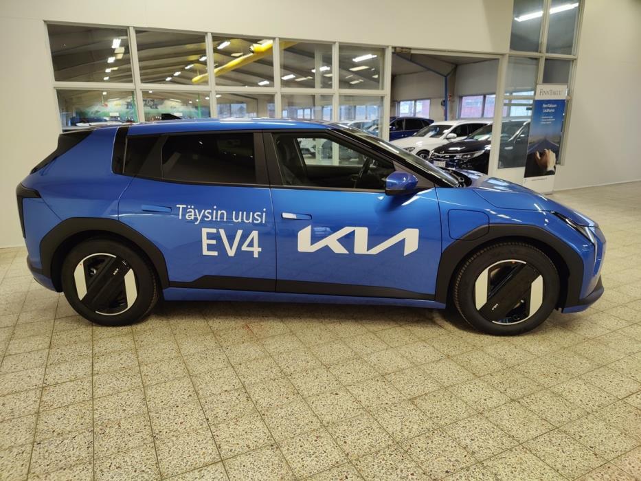 Kia EV4 2026