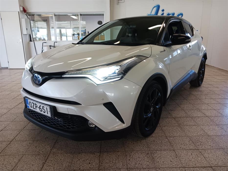 TOYOTA C-HR 2017