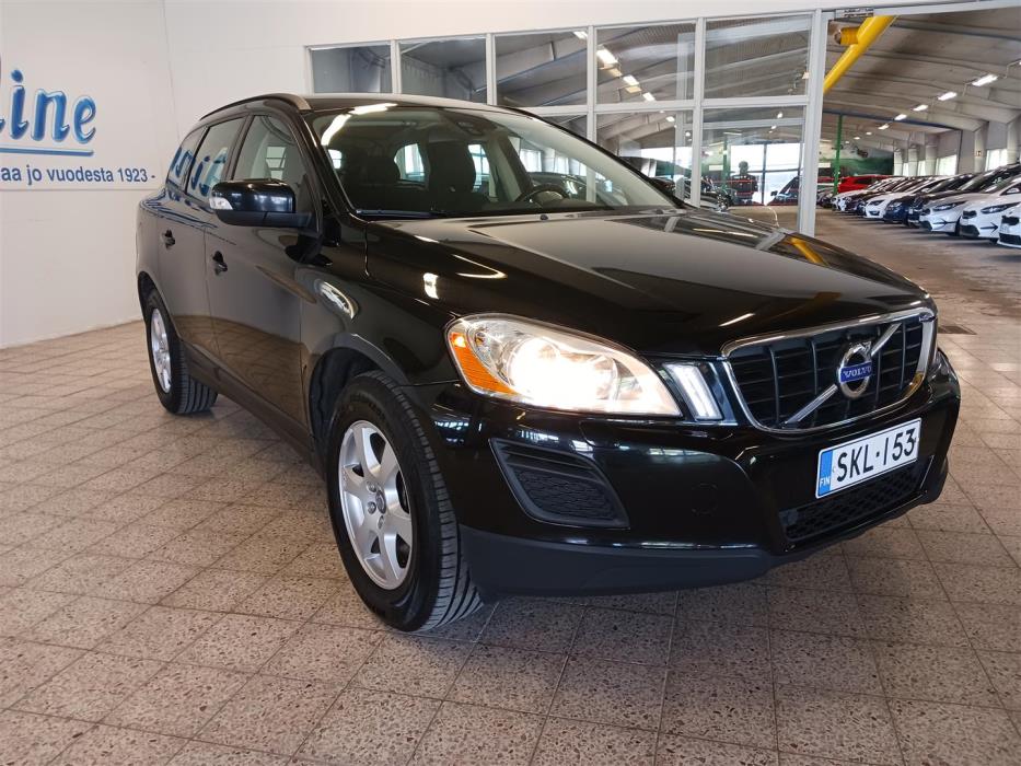 VOLVO XC60 2010