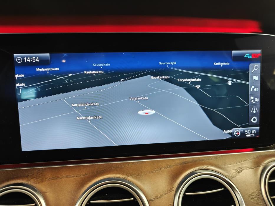 Mercedes-Benz E 2018