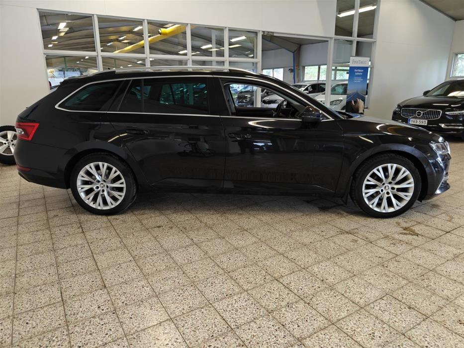 SKODA SUPERB 2020