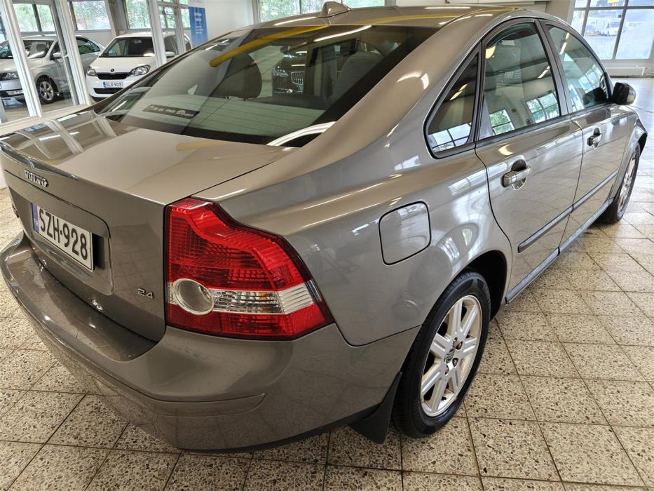 VOLVO S40 2005