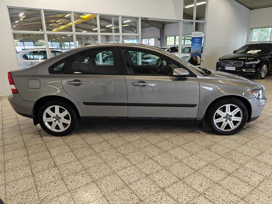 VOLVO S40 2005