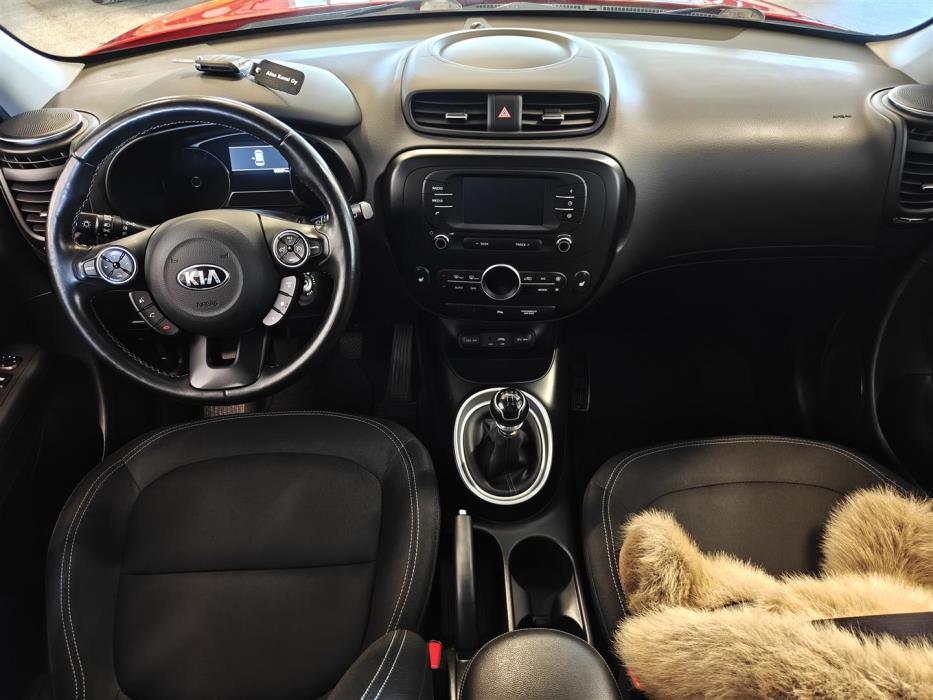 KIA SOUL 2019