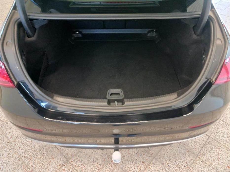MERCEDES-BENZ C 2022