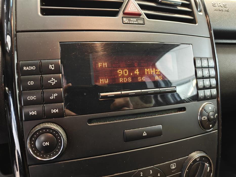 MERCEDES-BENZ A 2006