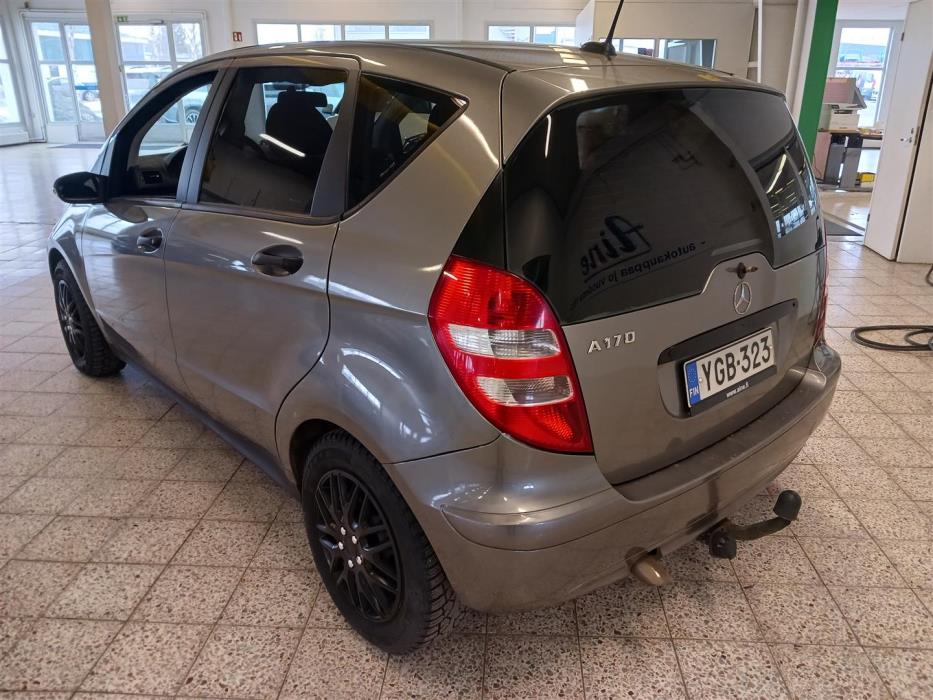 MERCEDES-BENZ A 2006