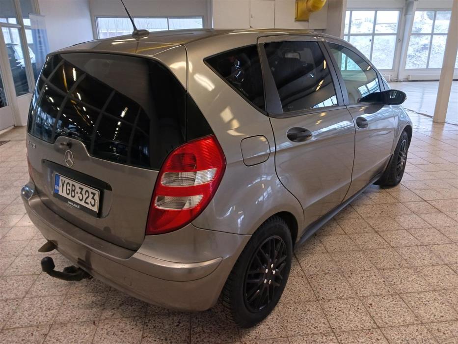 MERCEDES-BENZ A 2006