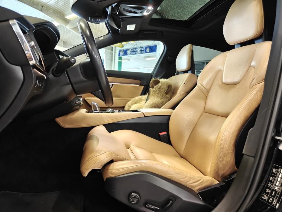 VOLVO S90 2018