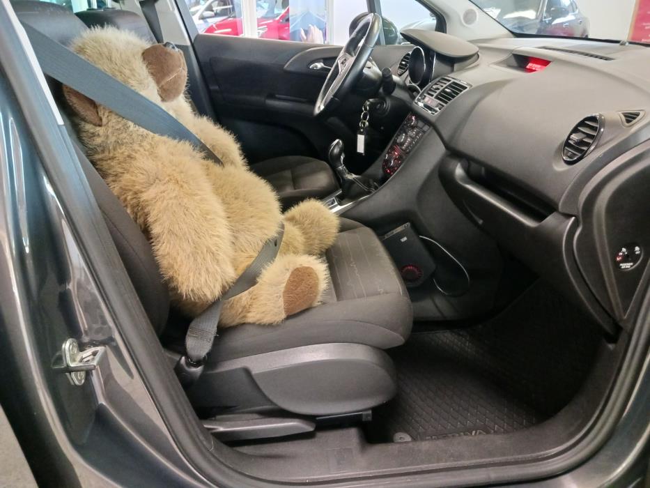 OPEL Meriva 2013