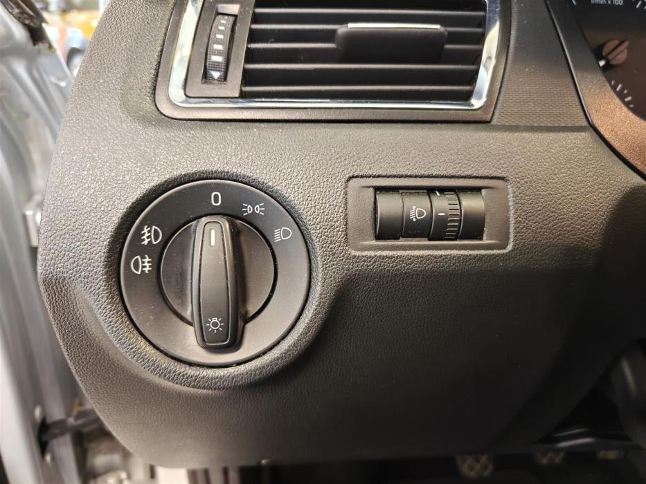 SKODA RAPID 2013