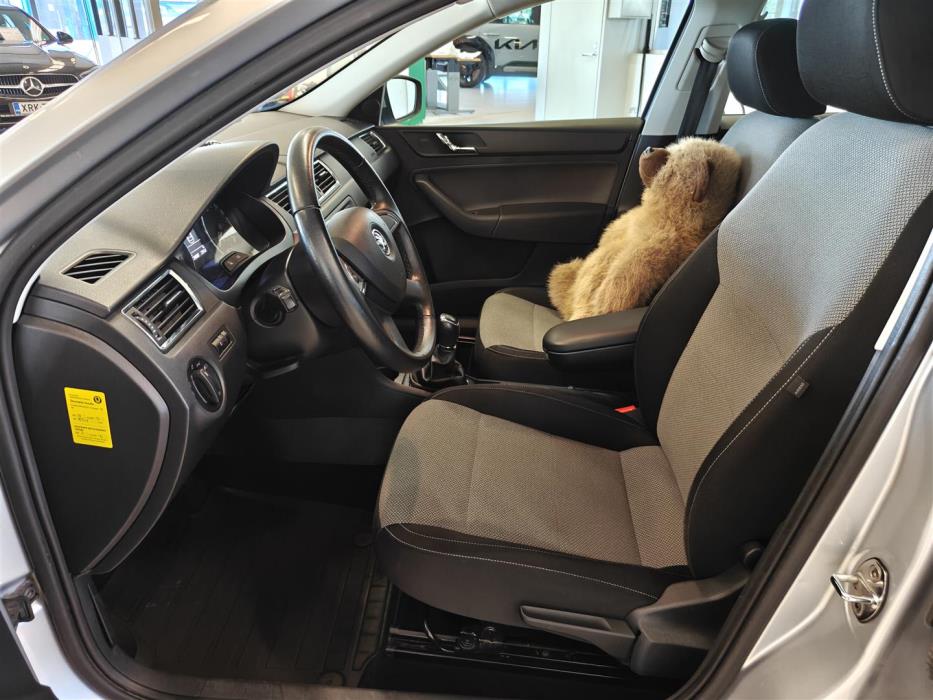 SKODA RAPID 2013