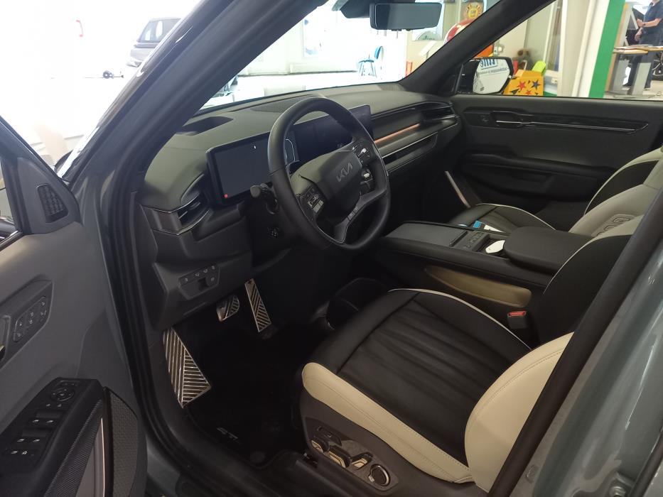 KIA EV9 2024