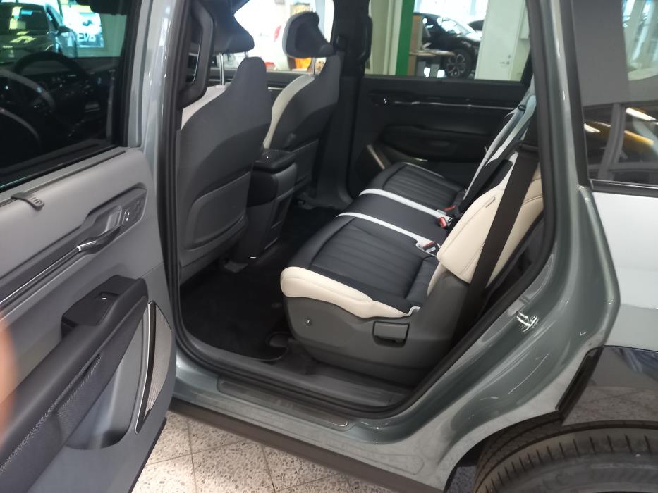 KIA EV9 2024