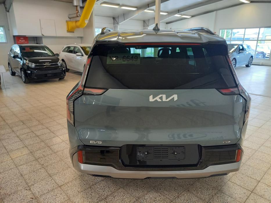 KIA EV9 2024