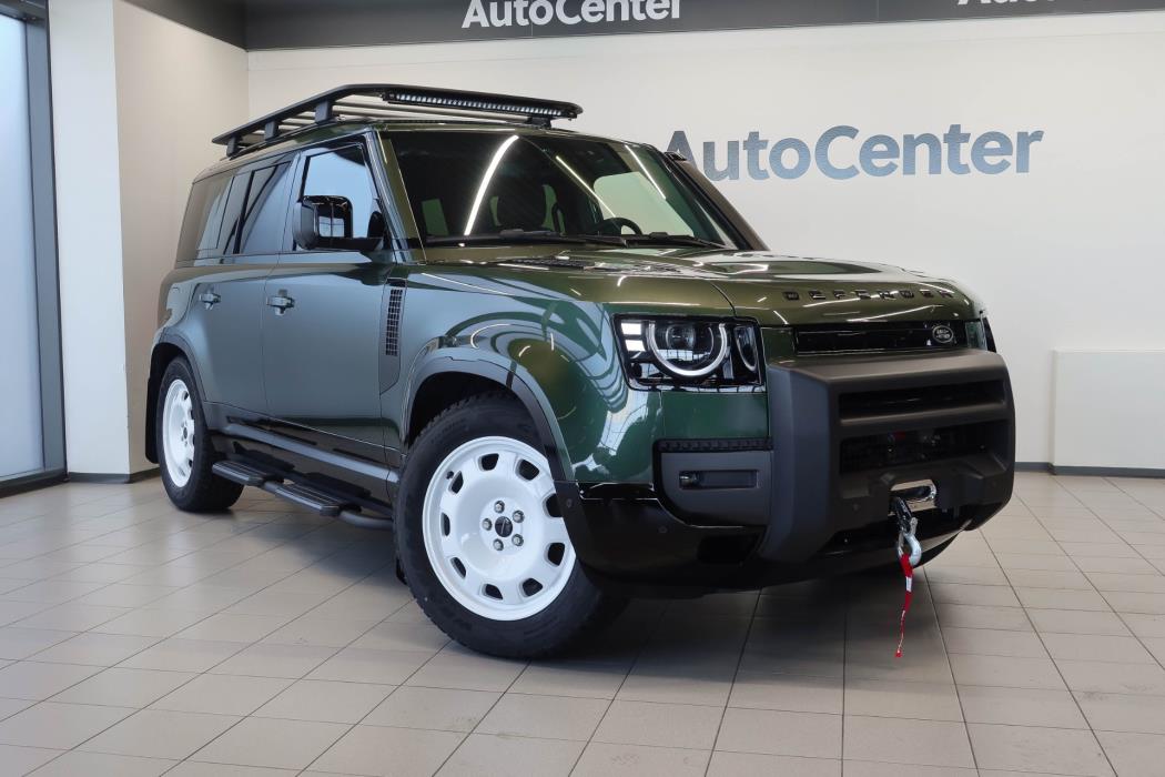 Land Rover Defender 2026