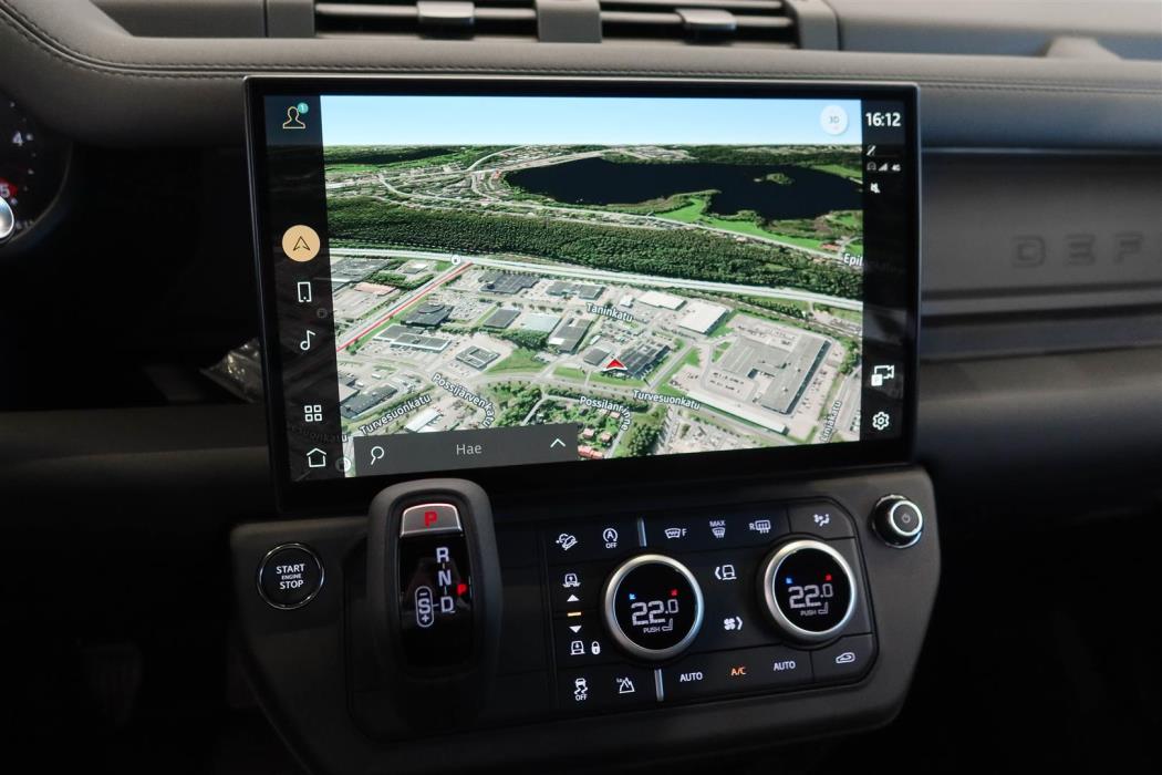 Land Rover Defender 2026