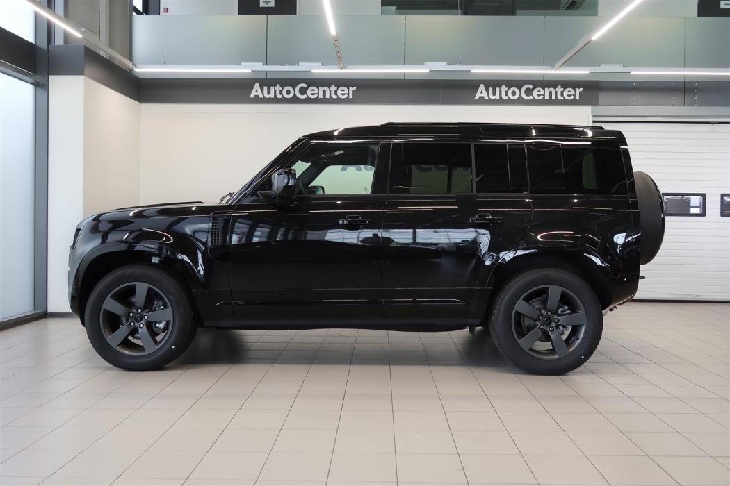 Land Rover Defender 2026
