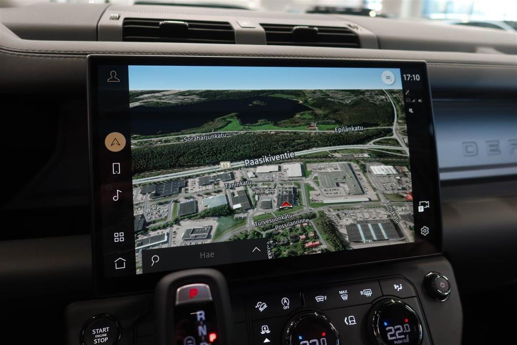 Land Rover Defender 2026