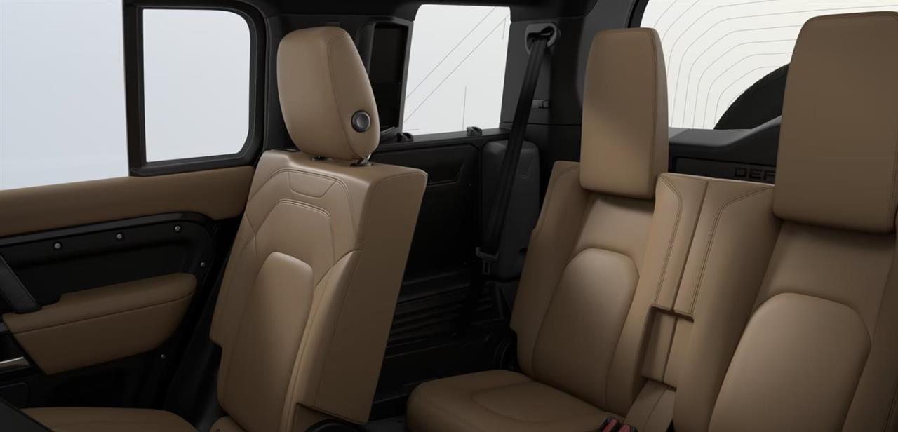 Land Rover Defender 2026