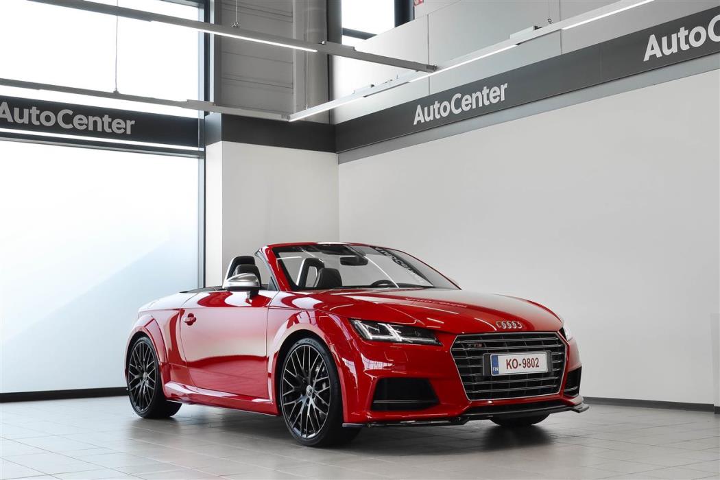 Audi TTS 2015