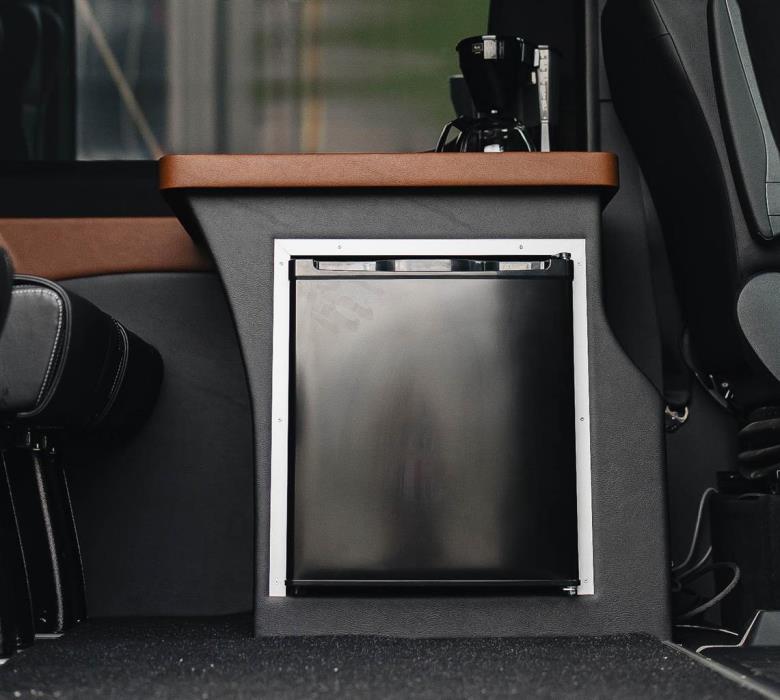 Mercedes-Benz Sprinter 2025