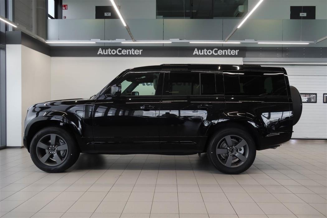 Land Rover Defender 2026