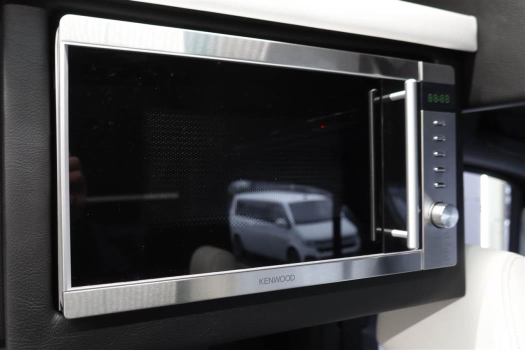 Mercedes-Benz Sprinter 2025