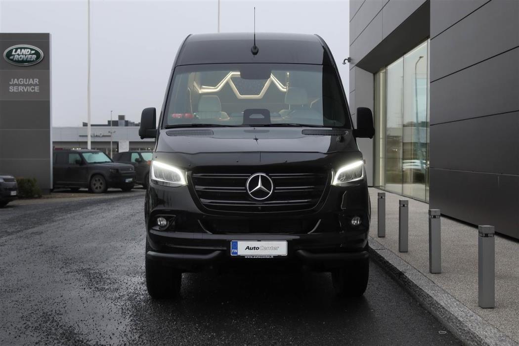 Mercedes-Benz Sprinter 2025