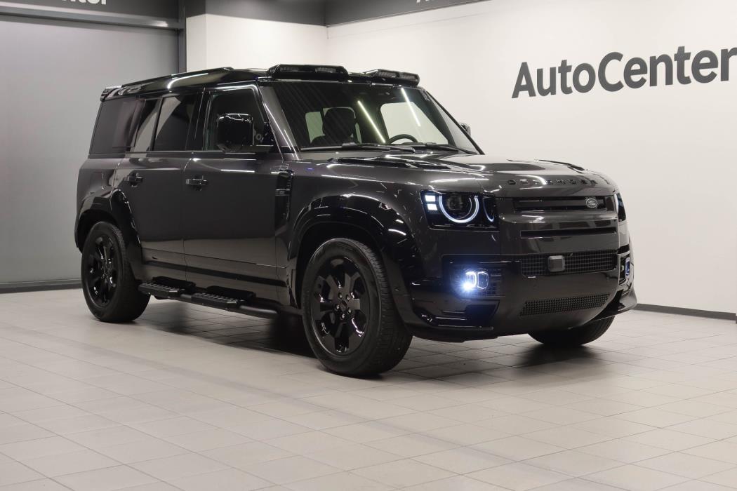 Land Rover Defender 2026