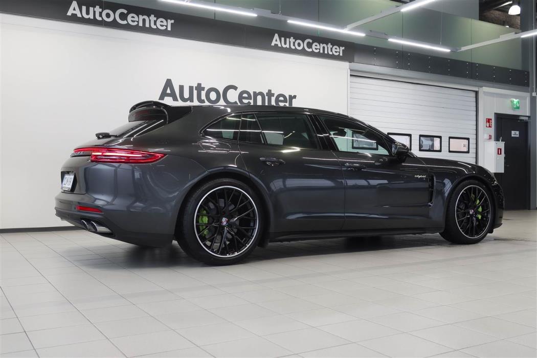 Porsche Panamera 2018