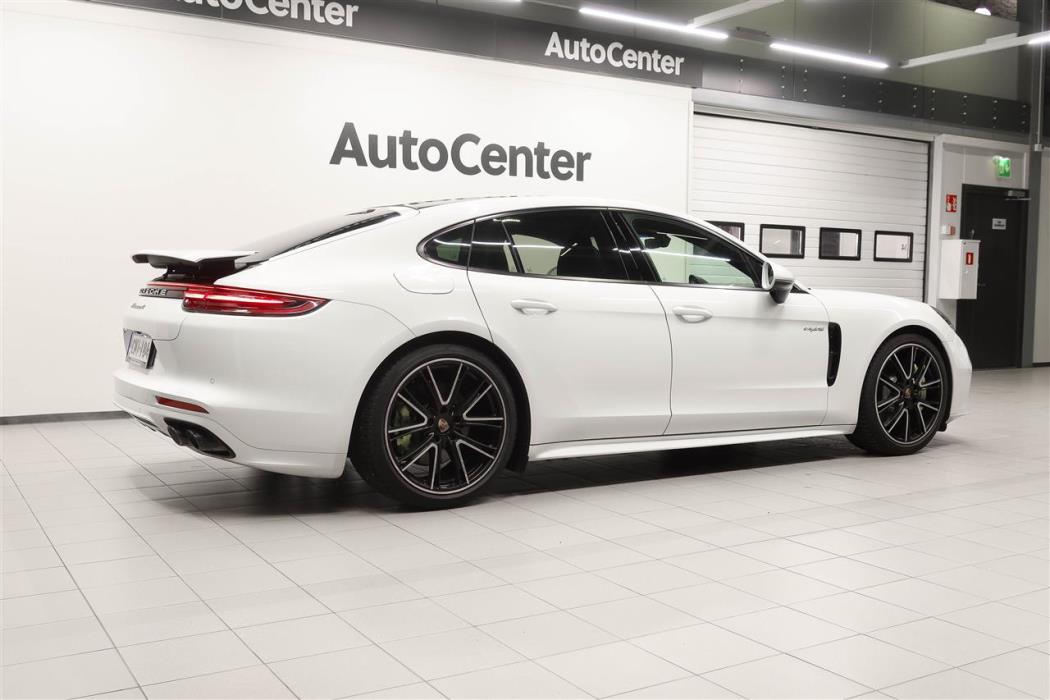 Porsche Panamera 2018