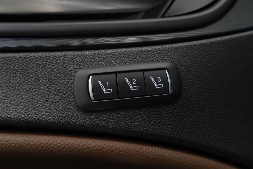 Alfa Romeo Stelvio 2017