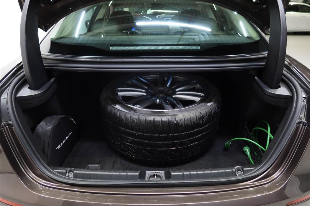 Maserati Ghibli 2015