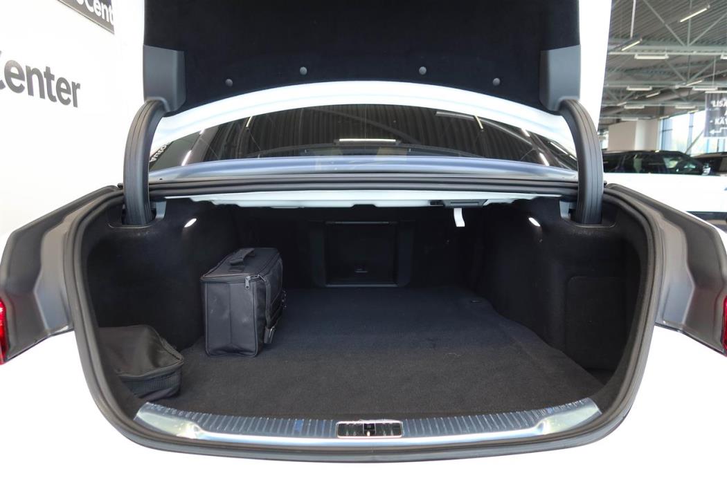 Mercedes-Benz S 2022