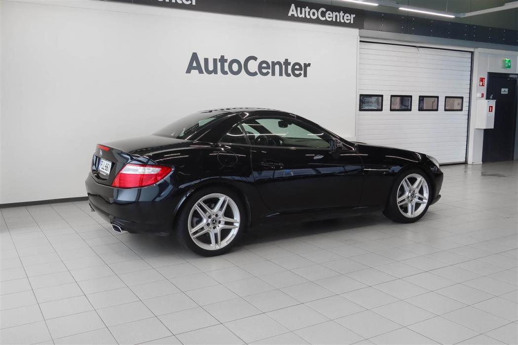 Mercedes-Benz SLK 2012