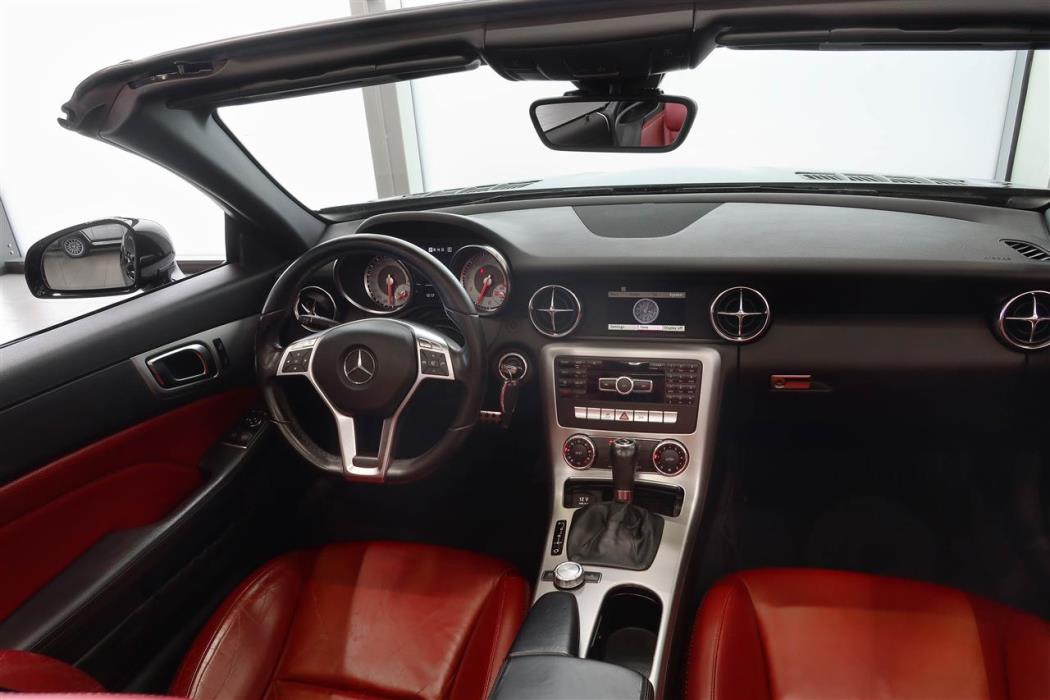 Mercedes-Benz SLK 2012